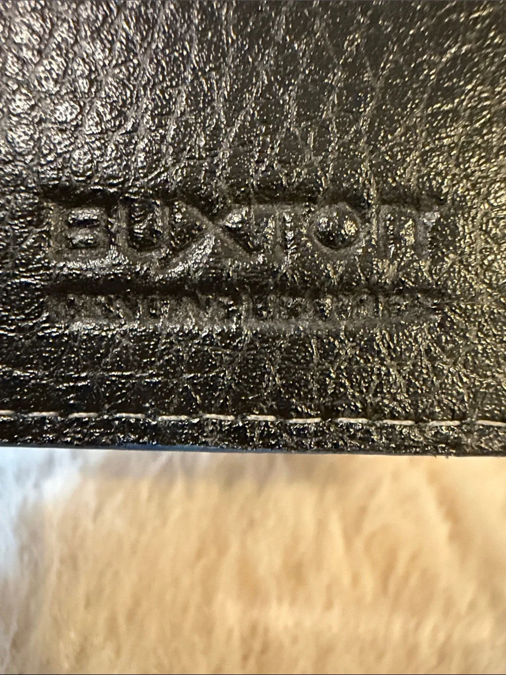 Buxton compact card